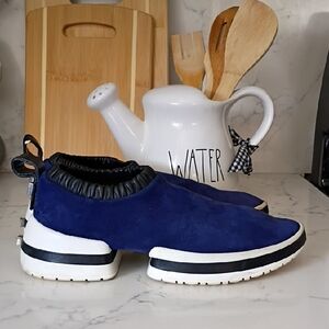 STUART WEITZMAN SLIP ON SNEAKERS SUEDE